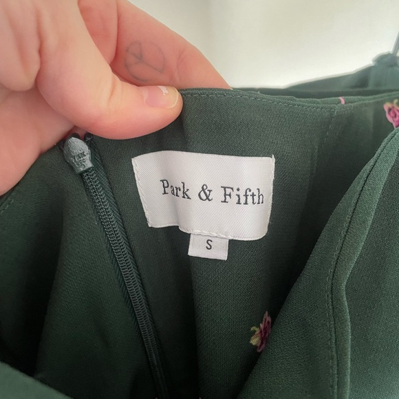 Park & fifth Marian off shoulder green patterned dress size small - Picture 3 of 7